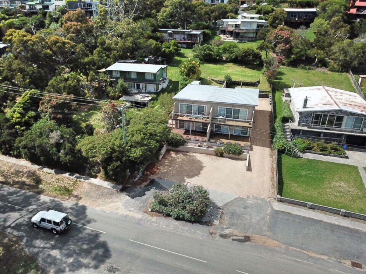 Quarterdeck Apartment Binalong Bay Extérieur photo